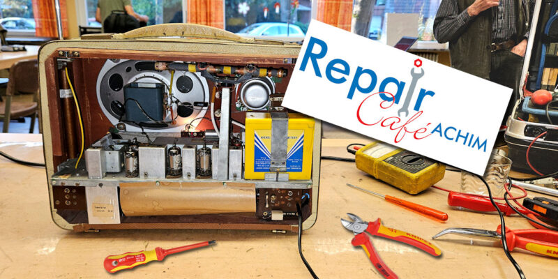 Dampfradio Reparatur im Repair Café Achim